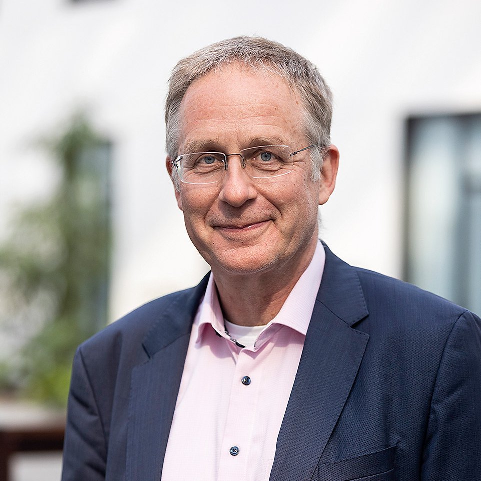 Dr. Christoph Mecking 